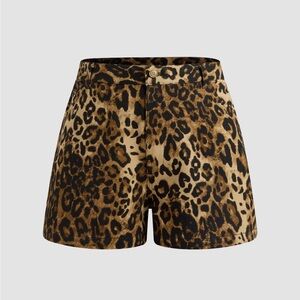 NWT Cider Low Rise Leopard Print Shorts with Gold Details